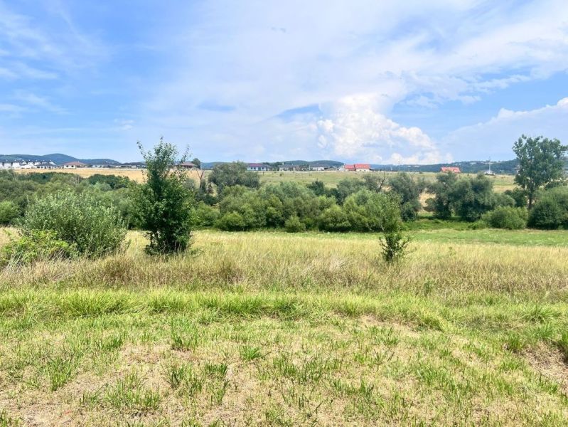 Na predaj stavebný pozemok  - Krupina P052ZL - Krajina v Krupine na ulici J. Vacholda vhodná na pozemky – bývanie.