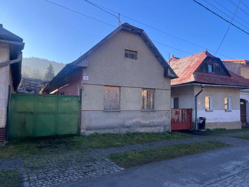 Na predaj rodinný dom - Ľubietová, Hrnčiarska ulica D600ZL - Rodinný dom na Hrnčiarskej ulici, Ľubietová, okres Banská Bystrica, Banskobystrický kraj.