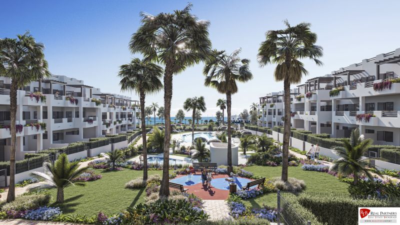1-izbový apartmán pri pláži, Pulpí, Costa de Almería - Rekreačný apartmán v Pulpí s palmami, bazénom a záhradou, ideálny pre oddych.