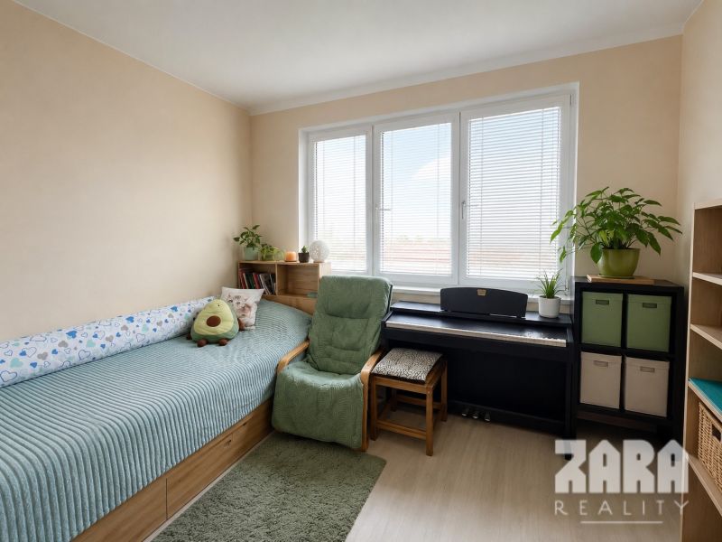 Ul. POPRADSKÁ - 1, 5 izbový byt, 38m², 1/4 posch.