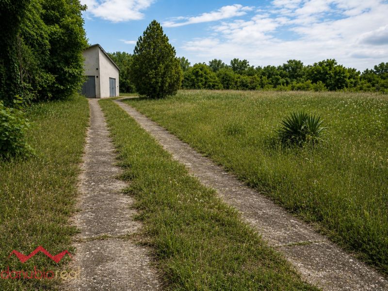 Na predaj stavebný pozemok v Imeli – 1 637 m². Znížená cena