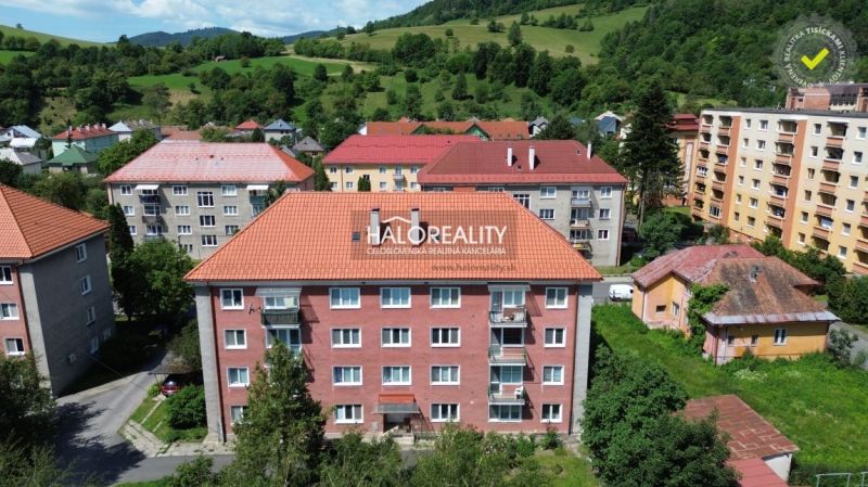 Predaj, päťizbový byt Tisovec, 2 byty + garáž - EXKL...