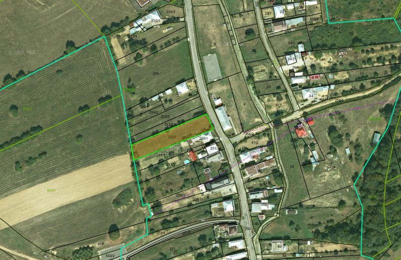 Na predaj stavebný pozemok o rozlohe - 2050 m² v obci Karná cca.15min. - Katastrálna mapa pozemkov pre bývanie v obci Karná s vyznačenými parcelami.