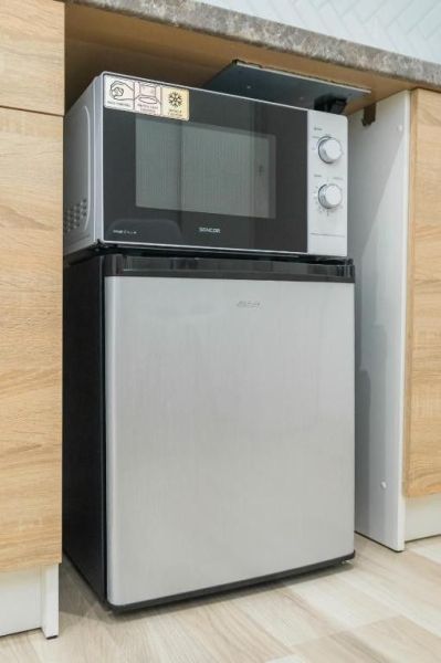 Moderný apartmán v centre Rajeckých Teplíc rovno oproti kúpeľom Afrodi - Kuchynský kút v Rekreačnom apartmáne s mikrovlnkou a mini chladničkou.