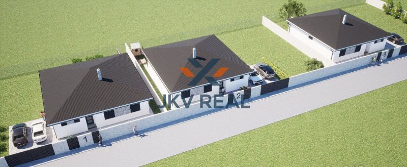 Exkluzívna Ponuka: Moderné Novostavby Rodinných Domov v Tesnej Blízkos - Rodinné domy so záhradami v Hnojnom, s parkovacími miestami pred bránou.