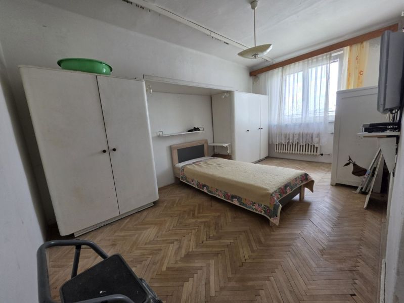 3-IZBOVÝ BYT S BALKÓNOM V CENTRE HLOHOVCA - Hlohovec 3-izbový byt predaj reality Hlohovec