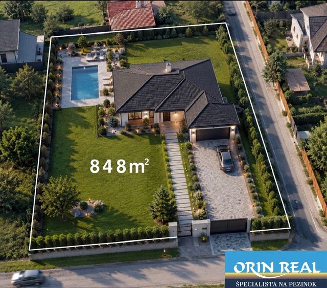 NaPredaj Exkluzívny stavebný pozemok priamo v obci v Bernolákove 848m2