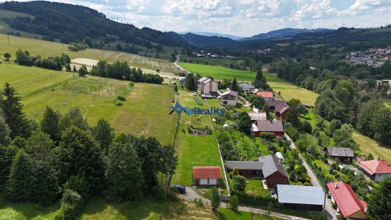 Pozemok s právoplatným stavebným povolením v obci Beňuš