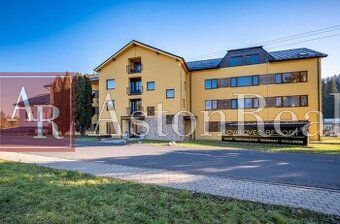 Predaj! Rekreačný apartmán pod Tatrami – Dovalovo - Budova na ulici Dovalovo, Liptovský Hrádok, ponúka 1-izbový byt v príjemnom prostredí.