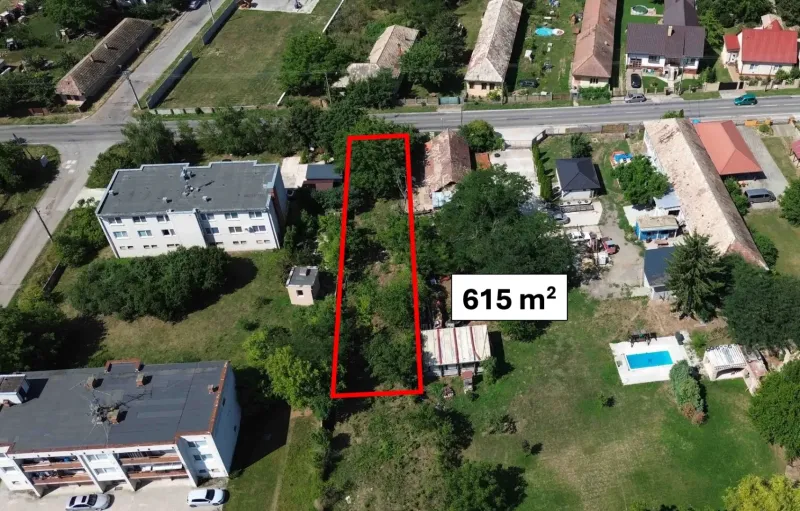 Hronovce – 615 m2 STAVEBNÝ POZEMOK na domček/chatu