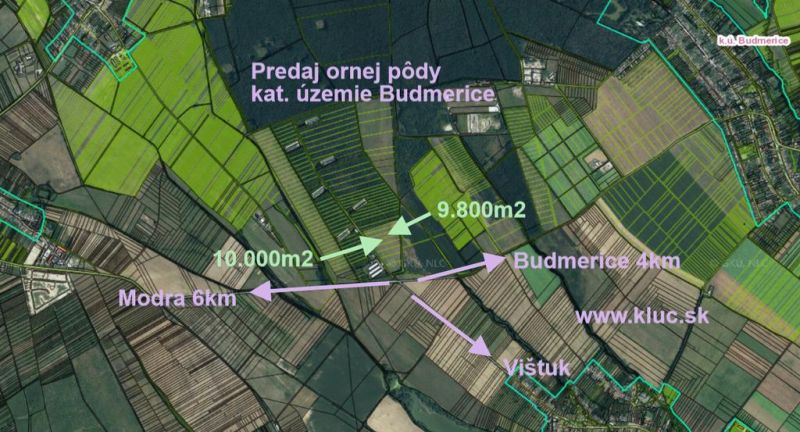 Krásna lúka  a les s dobrým prístupom. - Letecký pohľad na orné poľnohospodárske a lesné pozemky v katastri Budmerice na predaj.