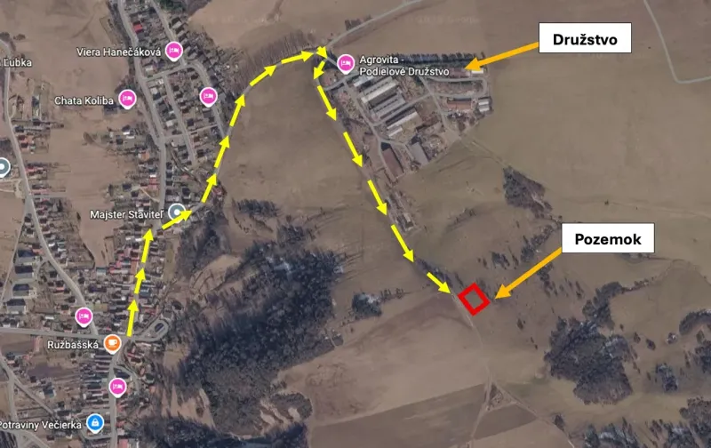 Vyšné Ružbachy – 1.016 m2 POZEMOK na CHATKU – Predaj - Letecký pohľad na trasu k pozemku cez zvláštne nehnuteľnosti v Starej Ľubovni.