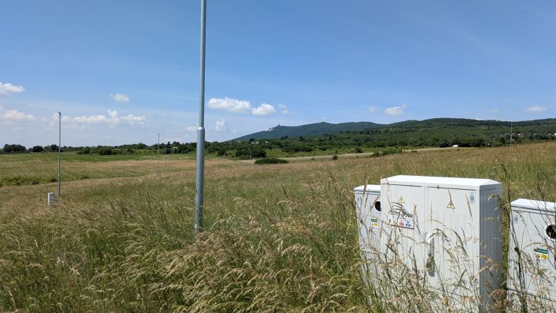 Stavebný pozemok 681 m2 v Štitároch  - Pozemky - bývanie na Zamoyského ulici v Štitároch, obklopené prírodou a rozľahlými poliami.