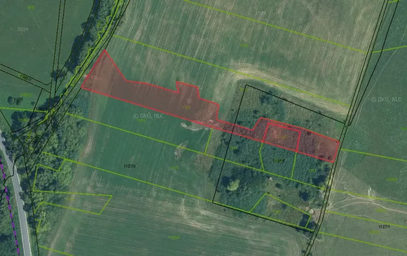 Liptovský Trnovec – 6.488 m2 POZEMOK na MOBILNÝ dom - Katastrálna mapa pozemkov pri Liptovskom Trnovci zobrazuje rôzne hranice zvláštnych nehnuteľností.