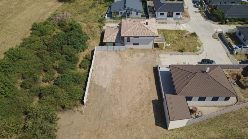 REZERVOVANÉ - Pozemok, 659 m², Vlčia dolina, Suchá nad Parnou - Výhľad na stavebné pozemky na bývanie v lokalite Vlčia dolina, Suchá nad Parnou.