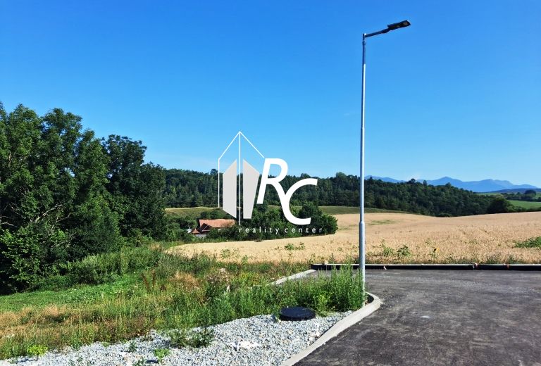 STAVEBNÉ POZEMKY s PANORAMATIICKÝM VÝHĽADOM  ZÁBORIE - Úchvatný výhľad na prírodu v Záborí, ideálny pre pozemky - bývanie.