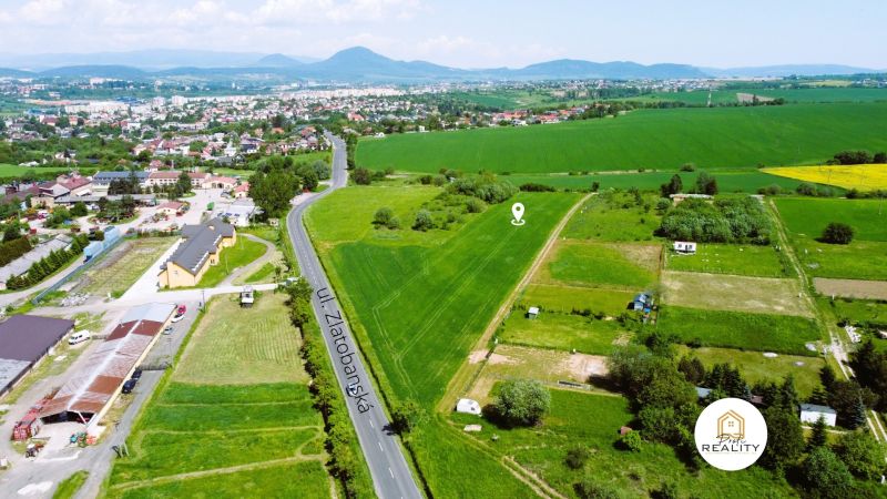 PREDAJ | Už LEN 2 POZEMKY pre RD, Prešov, Solivar - Letecký pohľad na pozemky určené na bývanie pri Zlatobanskej ulici v Prešove.