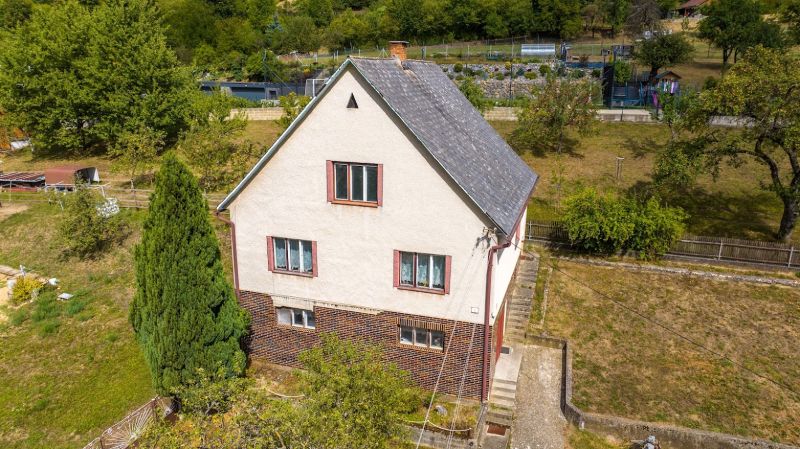 EXKLUZíVNA PONUKA Predám Rodinný dom LEDNICA, pozemok 1064 m2