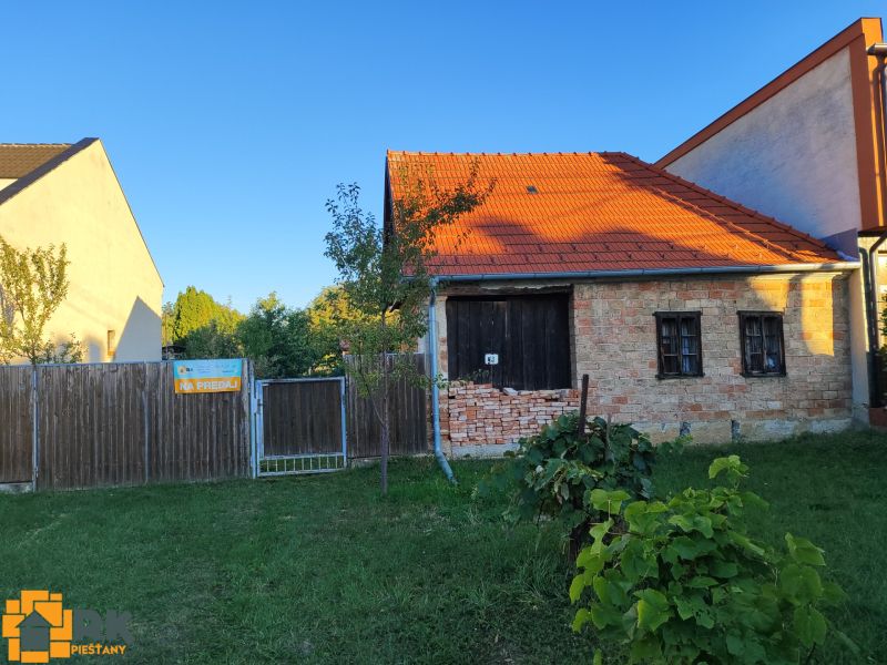 Predaj domu s veľkým pozemkom Dolný Lopašov