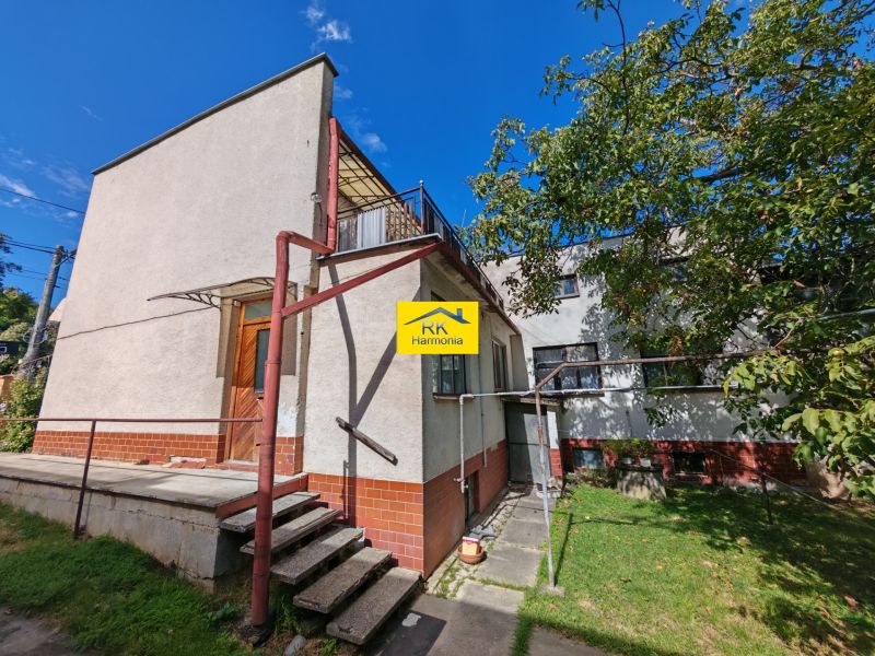 Rodinný dom v Trakoviciach na 16 á pozemkom - znížená cena