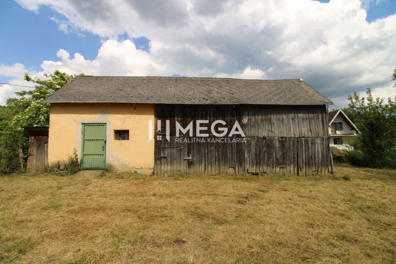 REZERVOVANÉ - Dom s krásnym pozemkom v Zbudskej Belej - Staršia stodola pri rodinnom dome v Zbudskej Belej na Zbudskej Belej.
