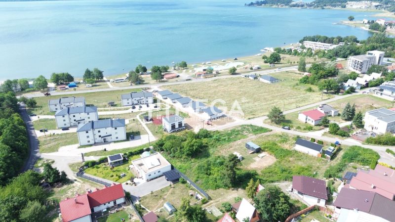 Predaj stavebného pozemku pri Zemplínskej šírave – Klokočov - Letecký pohľad na pozemky - bývanie v Klokočove s výhľadom na jazero.