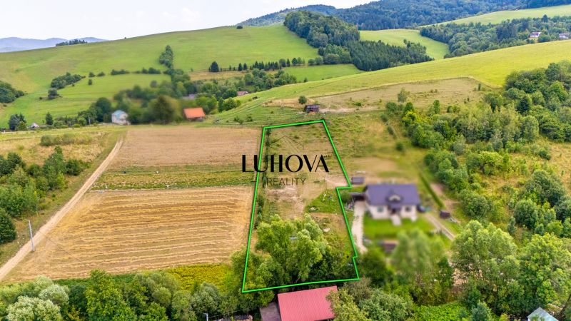 Slnečný pozemok na stavbu domu – Strelenka