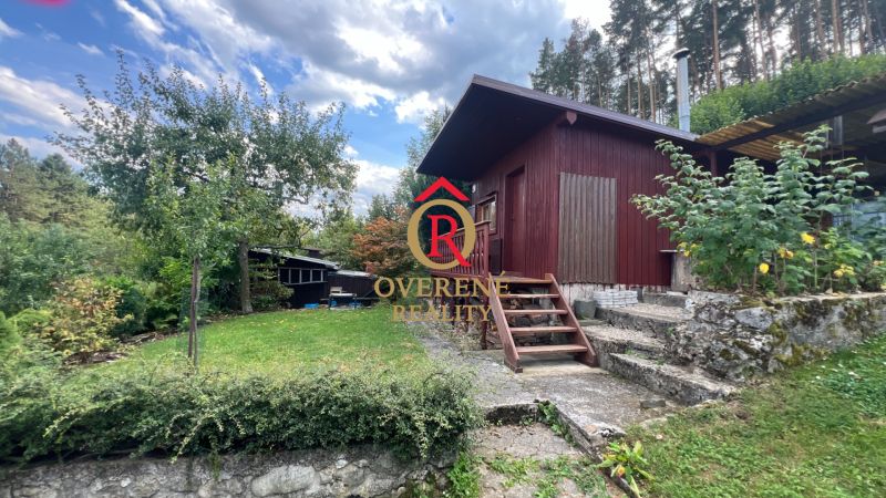 Záhrada 306m2 s chatkou a krásnym výhľadom – Ružomberok, Baničné