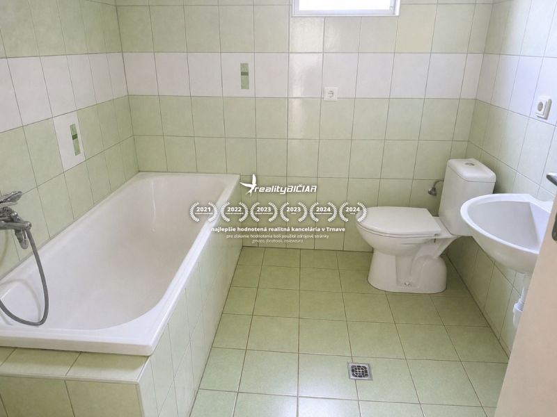 Exkluzívna ponuka na predaj, rodinný dom 