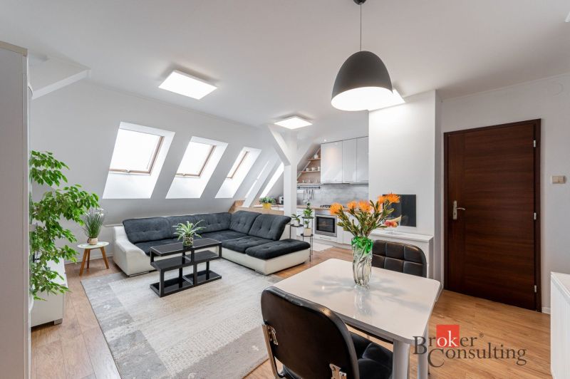Na predaj 3 izbový mezonet v centre Košíc ul. PALACKÉHO - 111 m2