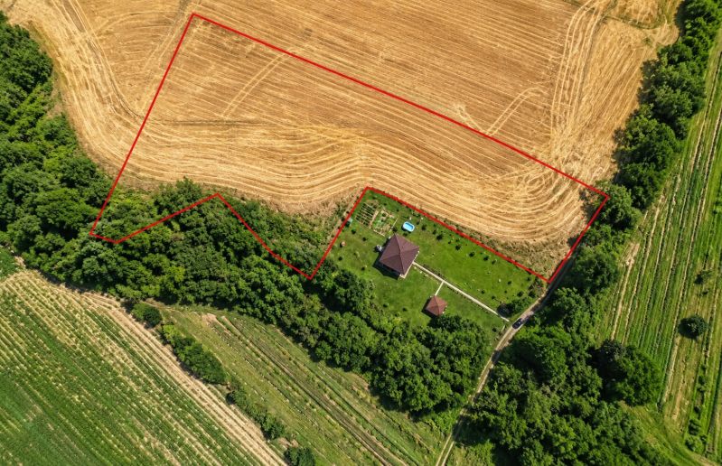Pripravujeme k predaju Pozemok v obci Lazany okres Prievidza