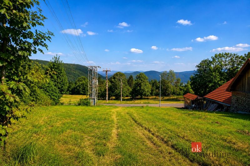 POZEMOK S KRÁSNYM VÝHĽADOM NA HORY | KORDÍKY | 1 117 m²