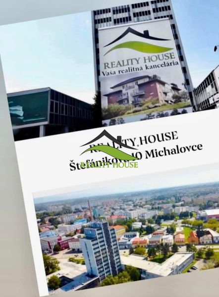 Trojpodlažná rekreačná chata  stredisko Kamenec - Zemplínska Šírava - Budova s reklamou realitnej kancelárie na ulici Štefánikova 10, Michalovce.