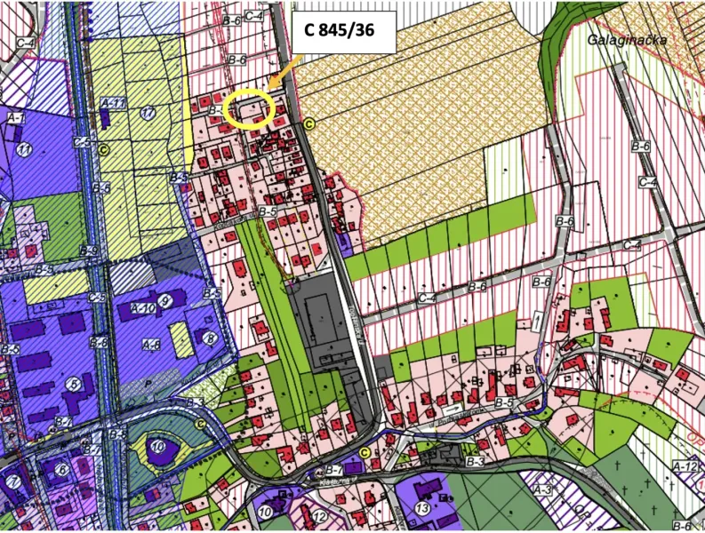 Nižné Raslavice – 357 m2 STAVEBNÝ POZEMOK pre rodinný dom - Mapa územného plánu v Raslaviciach s vyznačeným pozemkom na bývanie.