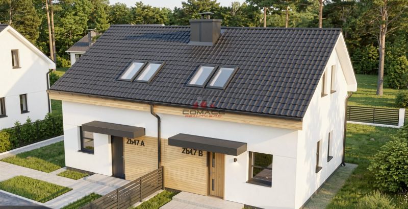 4iz Novostavba Sasinkovo v Štandarde - Rodinný dom v Sasinkove na ulici Sasinkovo s tmavou strechou a drevenými detailmi.