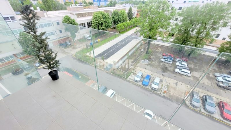 MODERNÝ 2i byt, MATADORKA, BALKÓN, CHLADENIE, PARKING, Závodu Matador - Pohľad z balkóna 2-izbového bytu na ulici Závodu Matador v Bratislave - Petržalke.