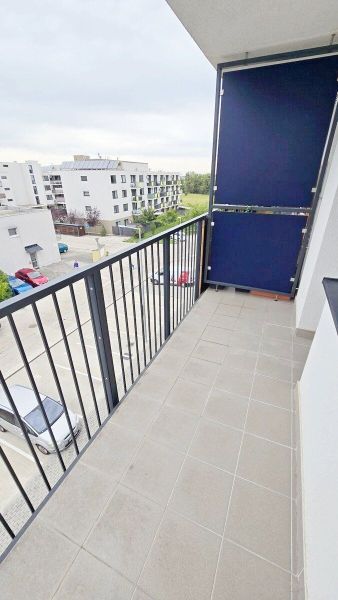 Novostavba - 3- izb. byt s 2 balkónmi a garáž. na ul. Jána Ondruša - Pohľad z balkóna v 3-izbovom byte na Ulici Jána Ondruša, Stupava.