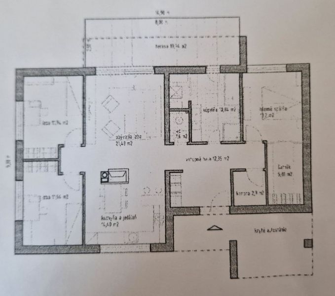NOVOSTAVBA!!! Moderný nízkoenergetický 4 izbový rodinný dom vysokej kv - Pôdorys rodinného domu s miestnosťami a terasou.