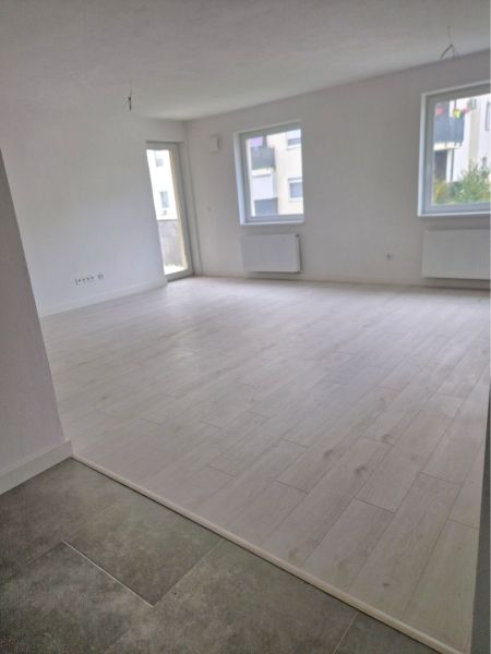 NOVOSTAVBA! Krásny, moderný a priestranný 3-izbový byt s veľkou logiou