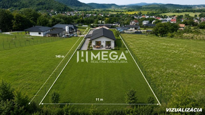 REZERVOVANÝ HOTOVÝ STAVEBNÝ POZEMOK S PRÍPOJKAMI JASENOV - Pozemky - bývanie v Jasenove so širokým výhľadom na zeleň a domy.