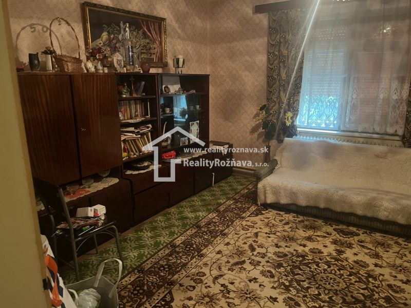 Rodinný dom zo záhradou.