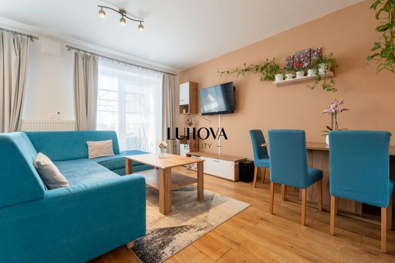 3-izbový byt s 49 m² terasou a dvoma parkovacími miestami v cene
