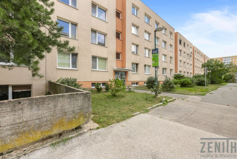 Na predaj 4-izbový byt s veľkou loggiou, Karlova Ves – Fadruszova ul