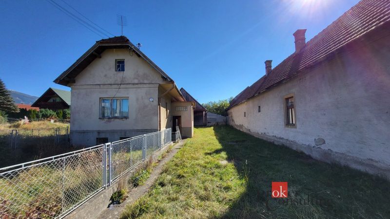 Rodinný dom s veľkým pozemkom 2 908 m² v obci Žiar