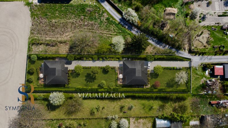 ZNÍŽENÁ CENA - bývanie aj investícia - 1114 m² pozemok Hor. Topoľníky