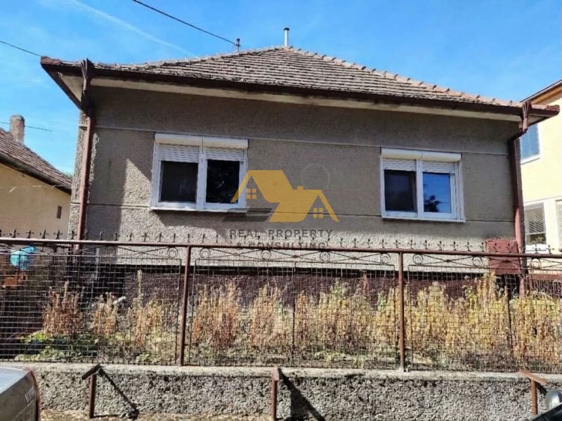 Predám 3 izbový dom v Tvrdošovciach