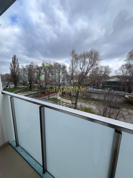 2-izbový byt s priestrannou lodžiou v bytovom dome - Vlčie hrdlo, BA