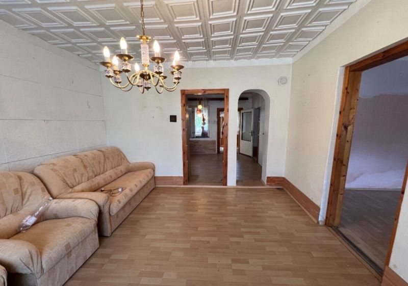 3-IZBOVÝ RODINNÝ DOM S VEĽKÝM POZEMKOM 819 m² – ŠURANY