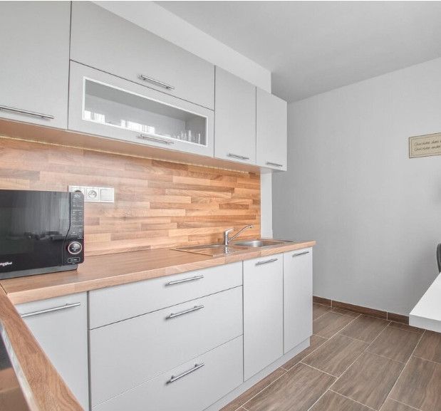 1-izbový byt po kompletnej rekonštrukcii – Štúrova, Nitra