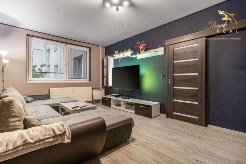 Priestranný 3-izbový byt s balkónom kúsok od stanice – Piešťany